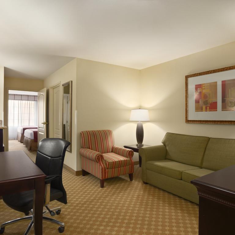 Country Inn & Suites By Radisson, Washington At Meadowlands, Pa Экстерьер фото